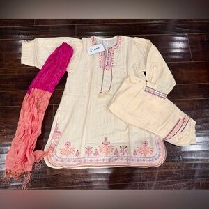 Indian Pakistani Girls/Kids Ethnic Outfits